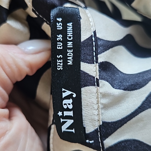 2/$10 Sateen, geometry dress - Picture 8 of 8